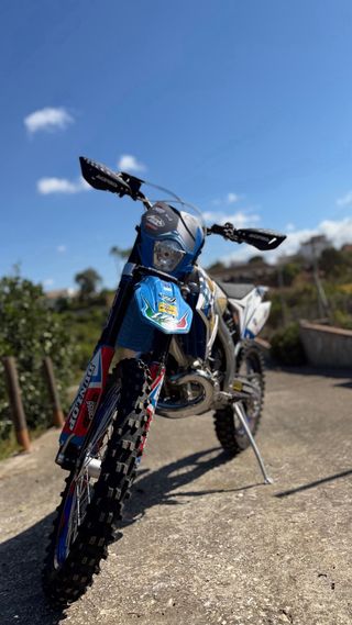 TM 250 RACING 2T – 2016 | Solo 2.700 km | Impecabl