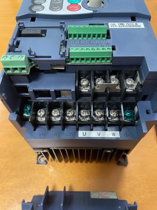 Inverter trifase