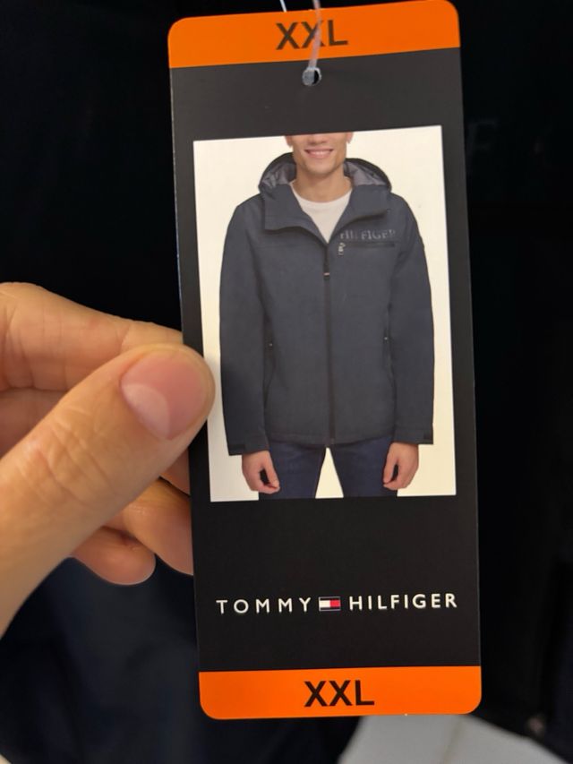 Chaqueta Tommy Hilfiger viento y lluvia