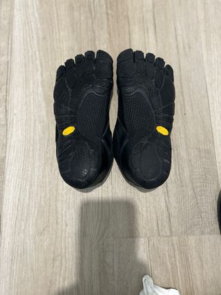 Five fingers 42 Vibram barefoot