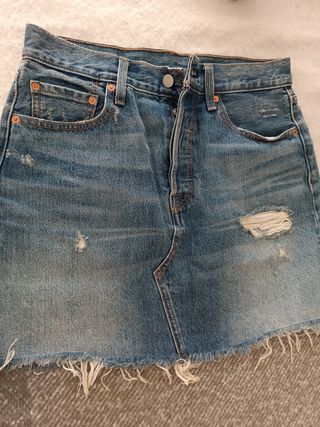 Falda vaquera Levis