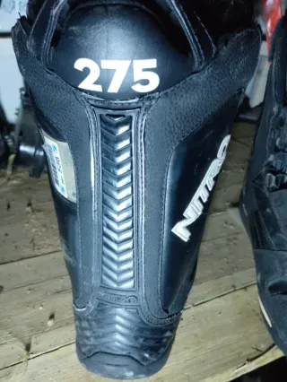 Botas snowboard Nitro 42 .