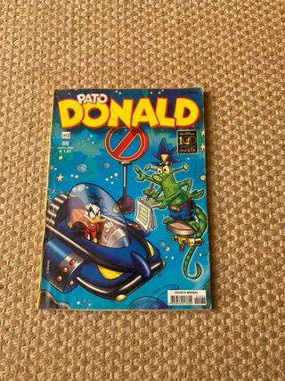 Banda desenhadaMickeyPantera cor de rosaPato Donal