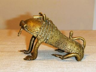 FIGURA DE LEÓN, ARTE ÉTNICO AFRICANO