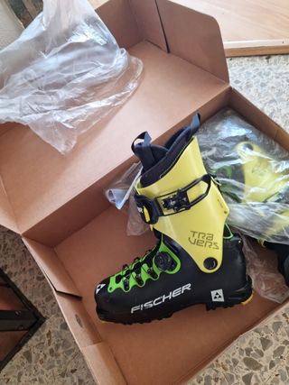 Bota de travesía 