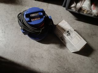 Bomba centrífuga sumergible vertical