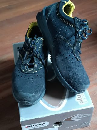Zapatos seguridad N 39