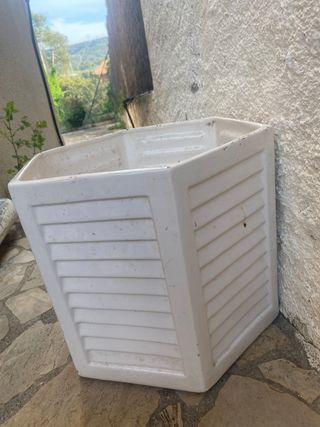 MACETERO BLANCO 