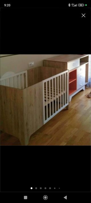 Cuna mini Ros con colchón anti asfixia.