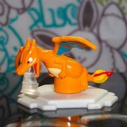 Figuras Pokemon Bandai con defectos
