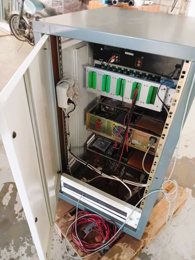 Torre de sonido profesional Philips años 90