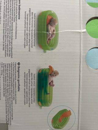 Bañera JANÉ infantil hinchable sin usar.