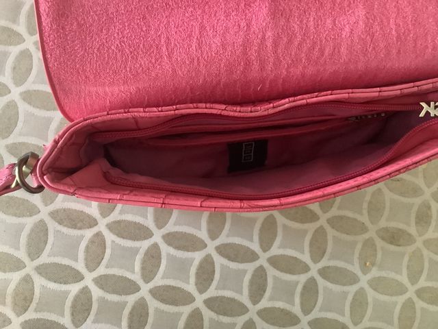 Bolso rosa de misako