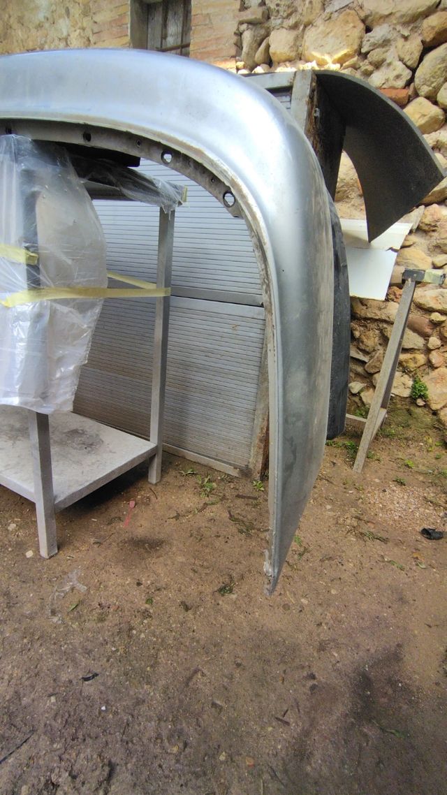 Subaru Impreza gc paragolpes trasero. Leer des.