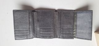 Billetera de piel de mujer