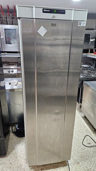 nevera vertical