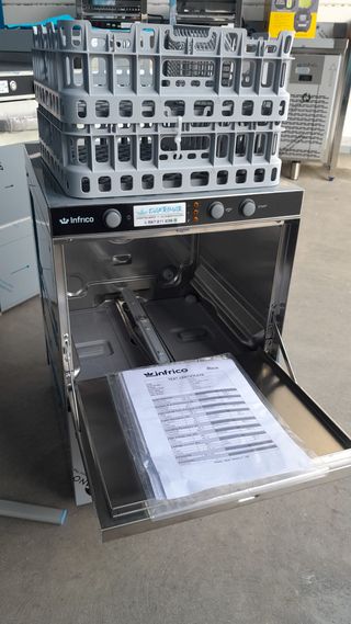 lavavasos industrial infrico cesta 35x35