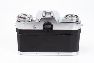 Zeiss Ikon Contaflex Super B + Zeiss Tessar 1:2,8