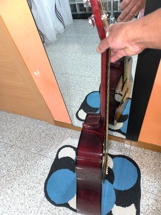 Guitarra acústica kobrat