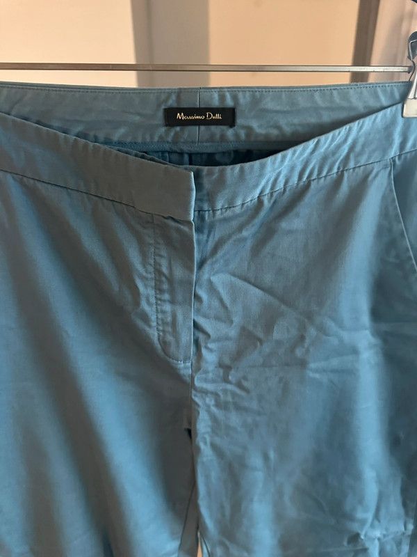 Pantalón de algodón de Massimo Dutti. Talla 38