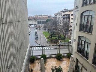 Oficina en alquiler en Eixample Nord – La Devesa en Girona