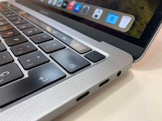 MacBook Pro i5 16GB m.2 -> 512GB