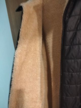 Abrigo con borrego negro