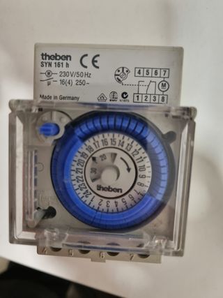 Programador horario theben