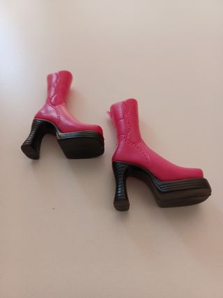 My scene barbie stivali fucsia mattel y2k