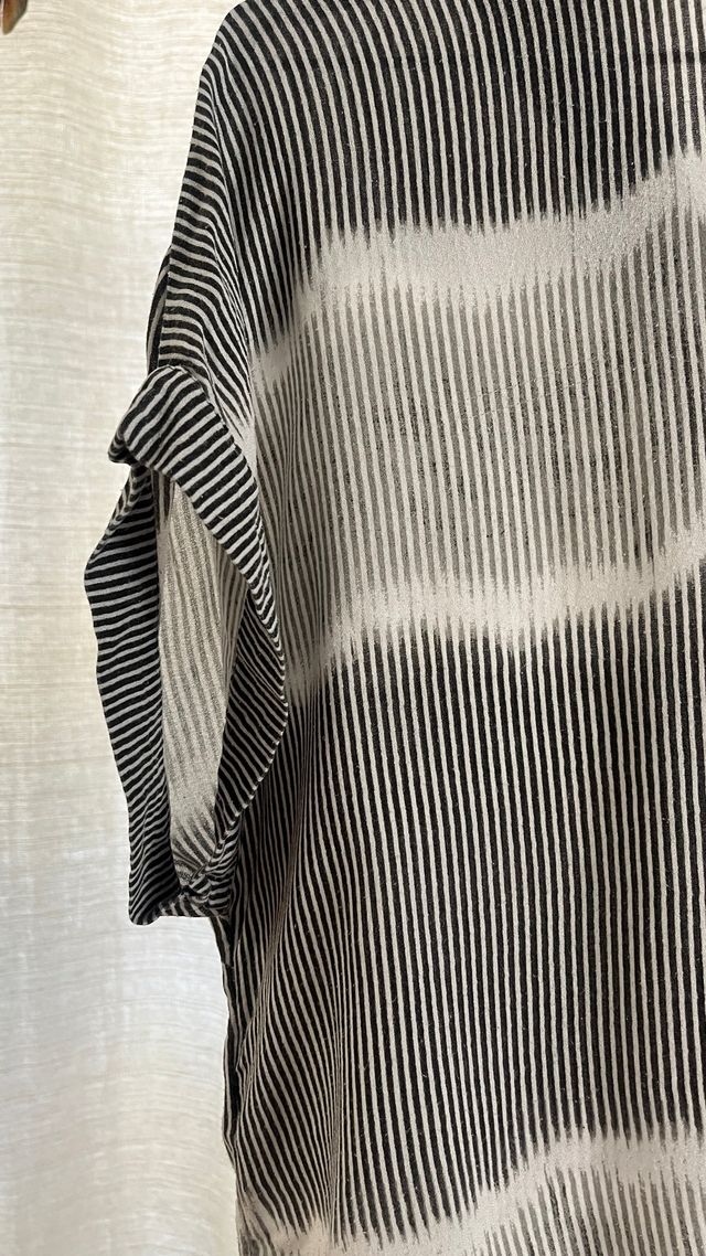 Camisa mujer blanca/negra Rvca T. S