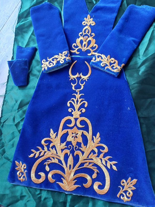 Saya terciopelo para virgen desde 50 a 60 cm