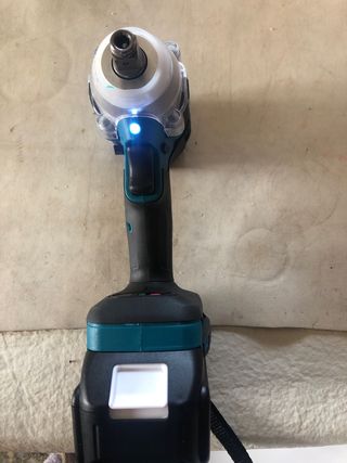 Maquita taladro de impaco