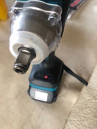 Maquita taladro de impaco