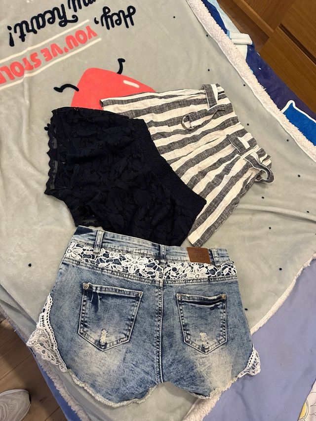 lote 6 prendas de mujer, pantalones cortos y falda