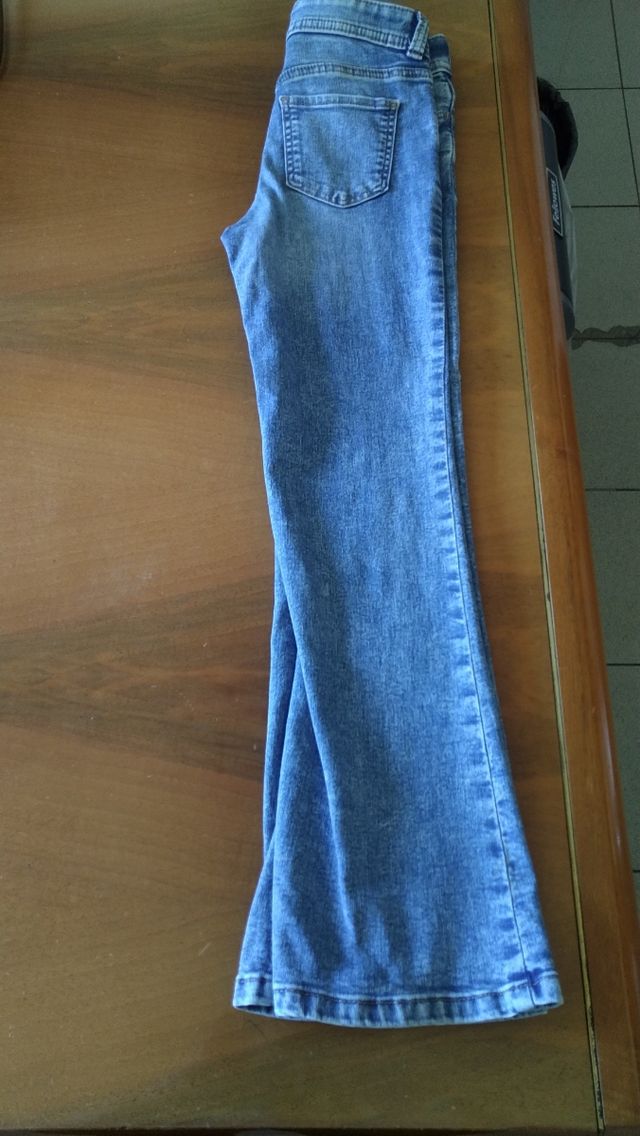 Jeans a zampa da bambina (8/9 anni)