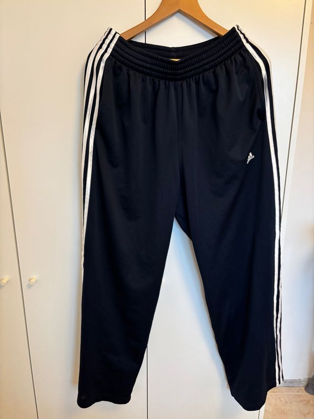 Pantalón adidas