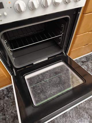 campana 40€  Vitro 70€