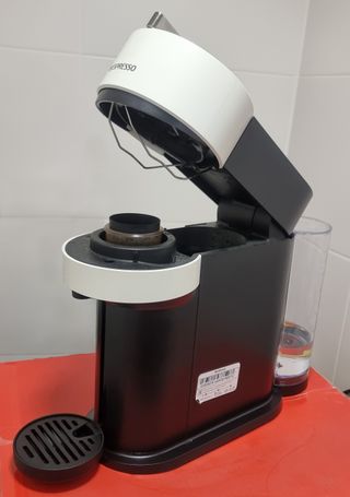 Cafetera Nespresso Vertuo Next