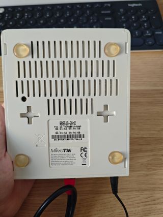 Mikrotik Routerboard RB951Ui-2HnD