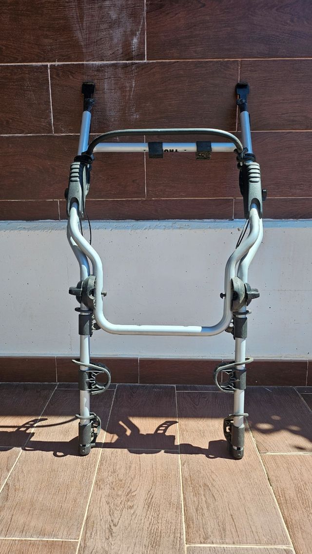 Portabicicletas de maletero Thule