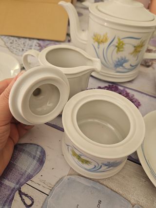 Set in ceramica 8 persone