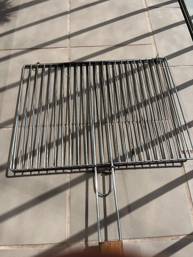 Churrasqueira
medida: 30 x 40