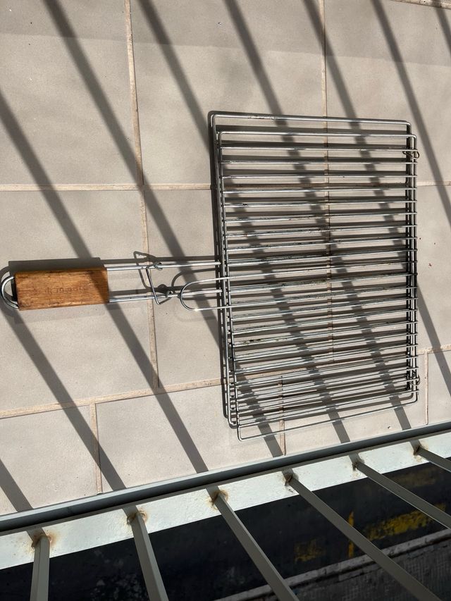 Churrasqueira
medida: 30 x 40