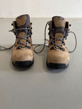 Botas montaña mujer. 