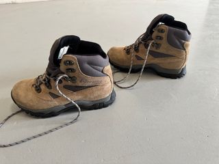 Botas montaña mujer. 