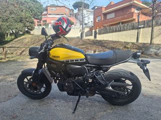 Yamaha xsr700 abs
