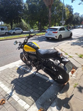 Yamaha xsr700 abs Algo negociable