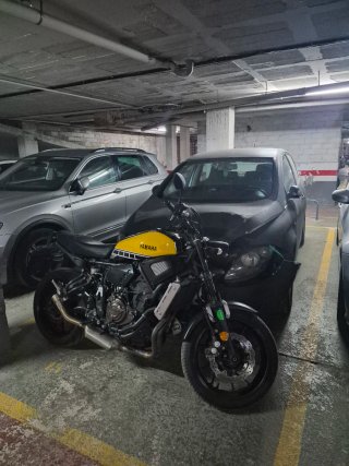 Yamaha xsr700 abs Algo negociable