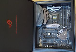 i9 9900KF + Placa Asus ROG Maximus X Hero z370 