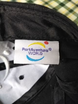 Gorra PortAventura World negra